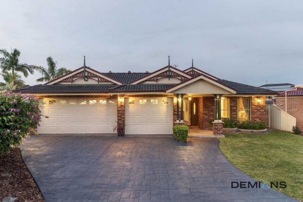 13 Beachcomber Pl, Chipping Norton, NSW 2170
