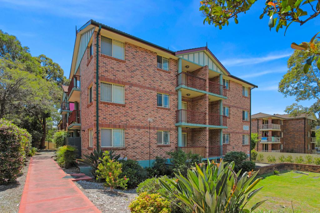 1/5-7 Priddle St, Westmead, NSW 2145