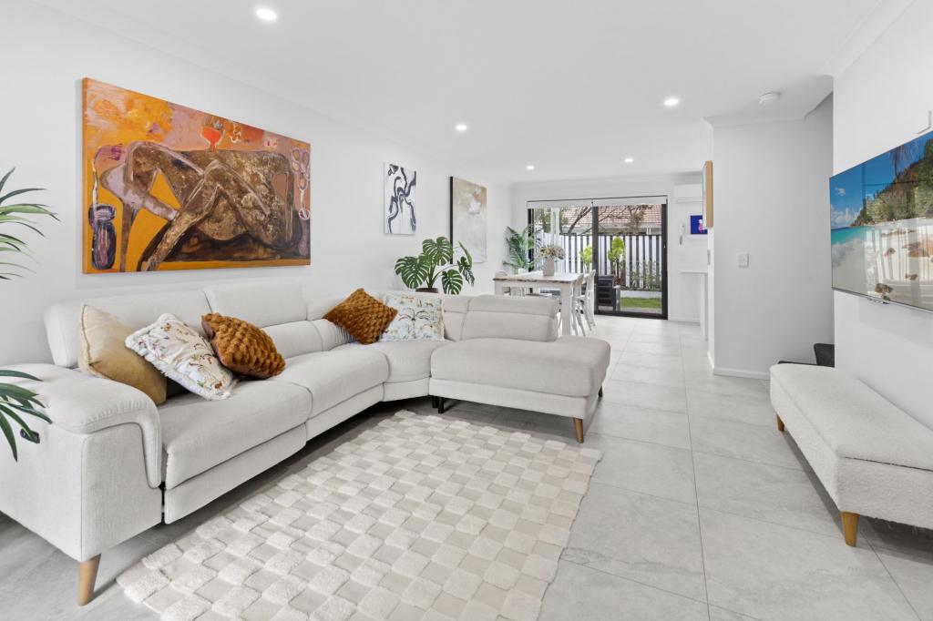 43/2-6 GHILGHAI RD, MERRIMAC, QLD 4226