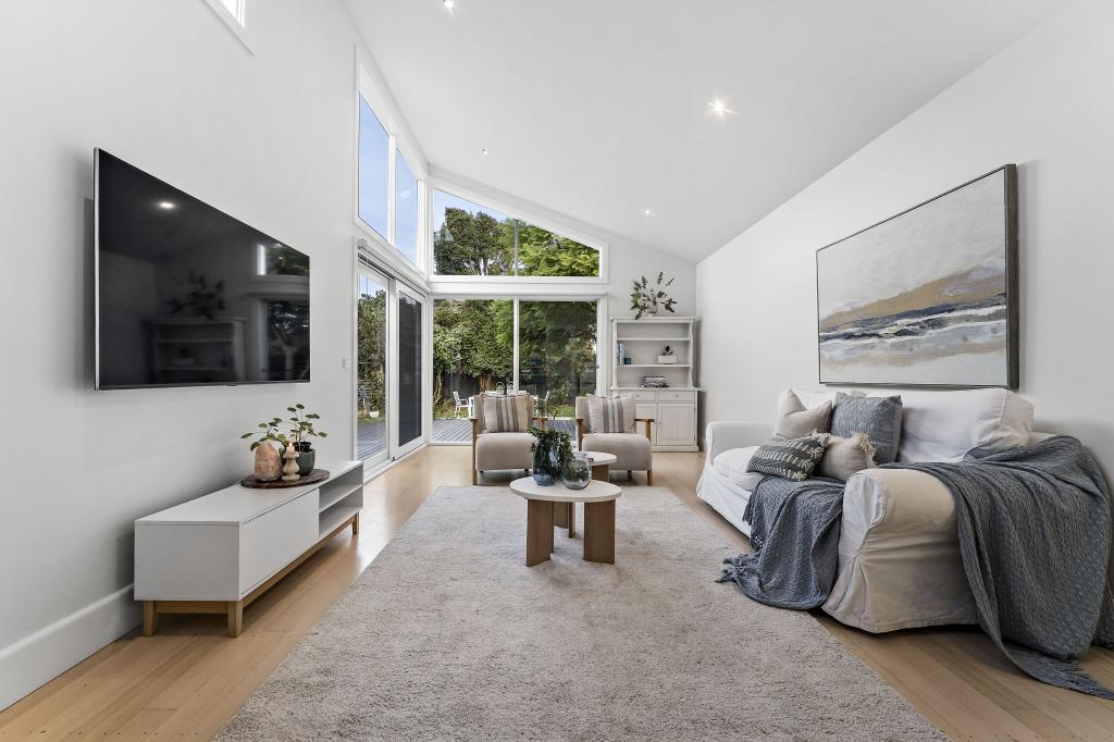 12 Eighth St, Parkdale, VIC 3195