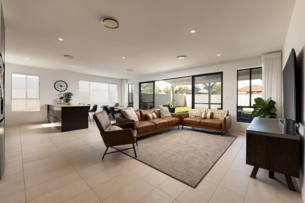 63 Pacific St, Long Jetty, NSW 2261