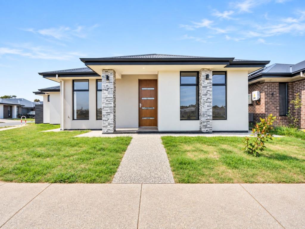 16 Horsnell Way, Andrews Farm, SA 5114