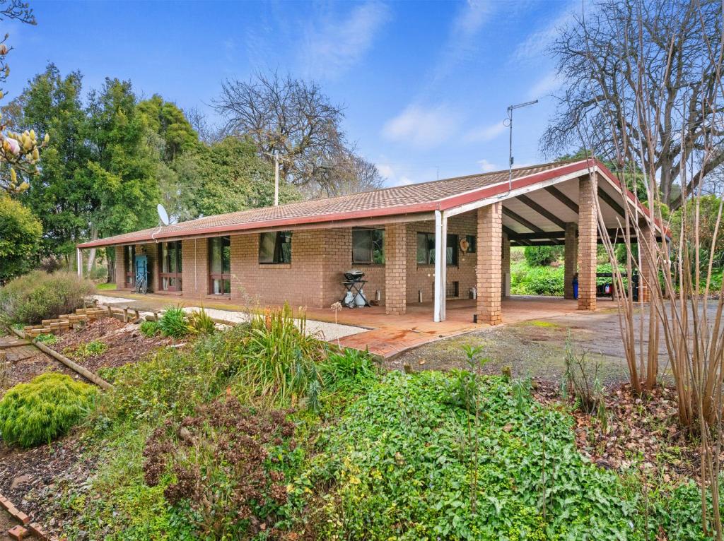 1 Haw St, Leongatha, VIC 3953