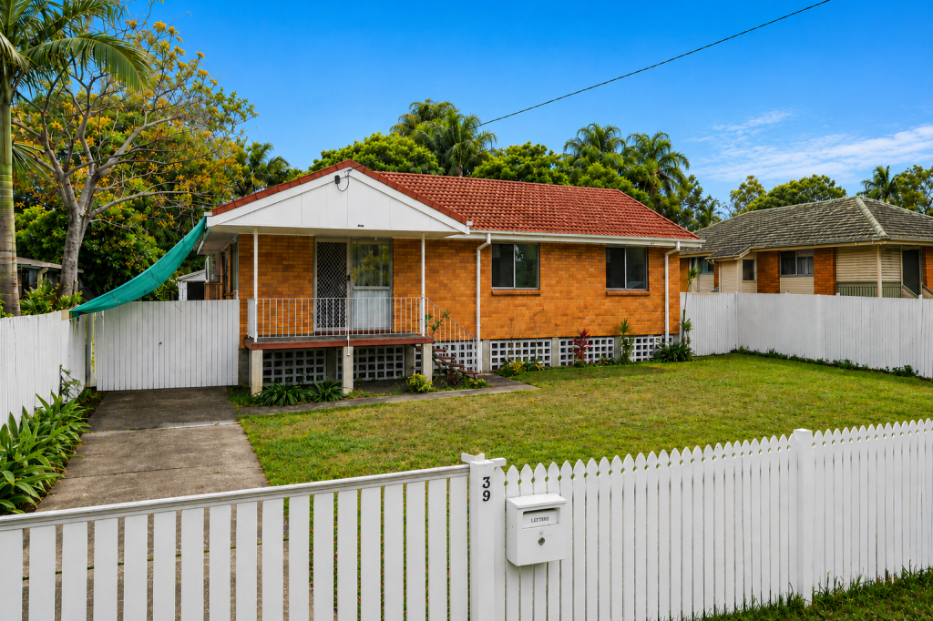 39 Julie Rd, Ellen Grove, QLD 4078