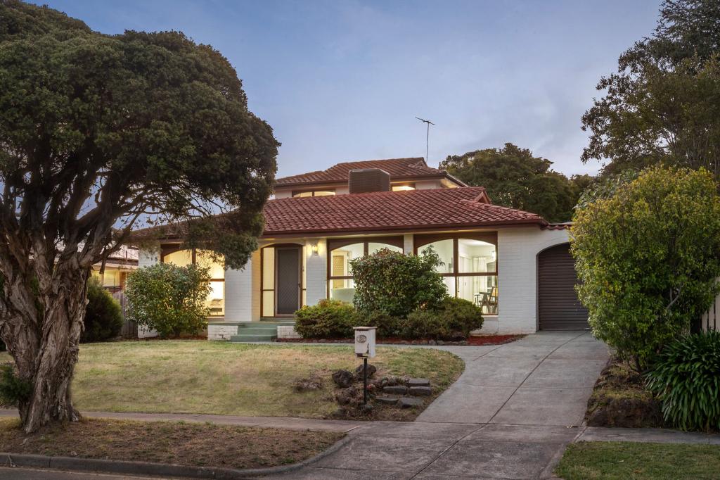 13 LANTANA ST, DONCASTER EAST, VIC 3109