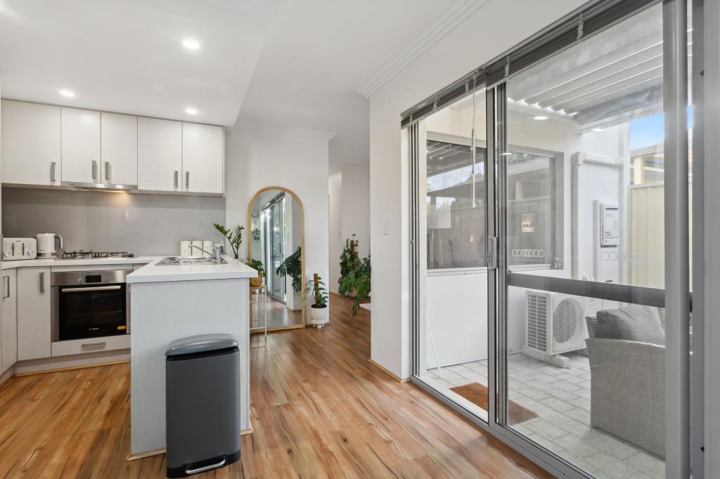 1/21 Third Ave, Bassendean, WA 6054