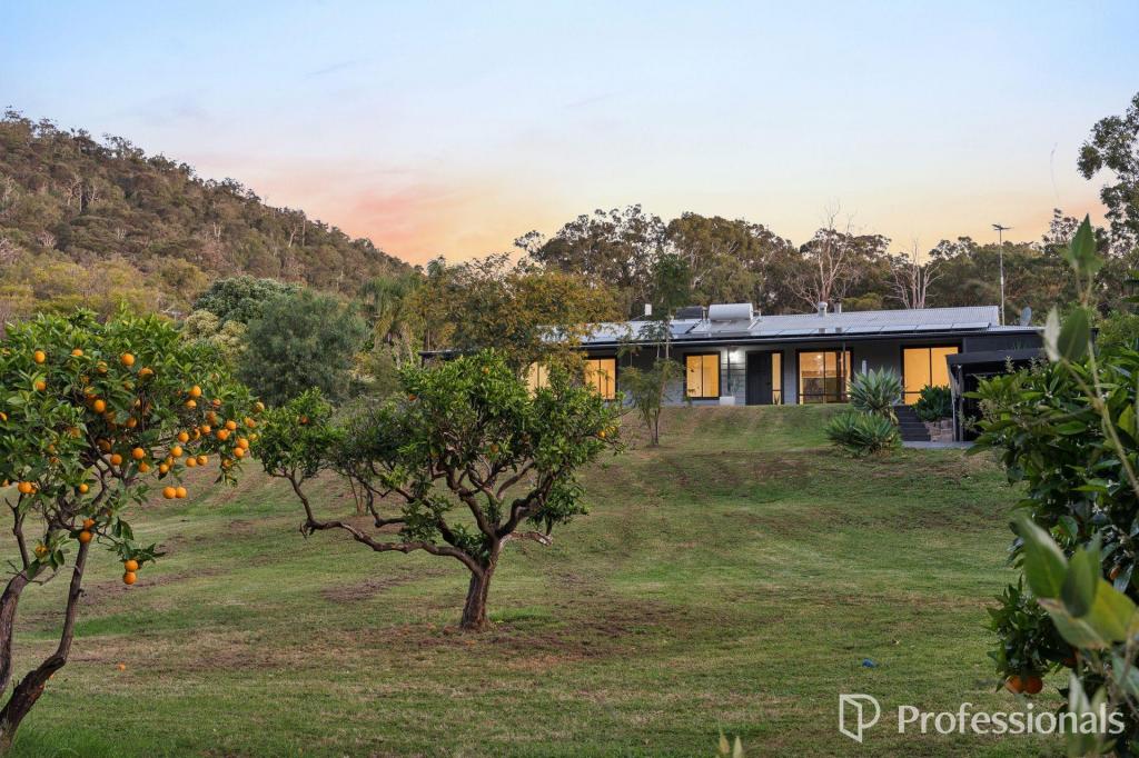 92 Falls Rd, Serpentine, WA 6125