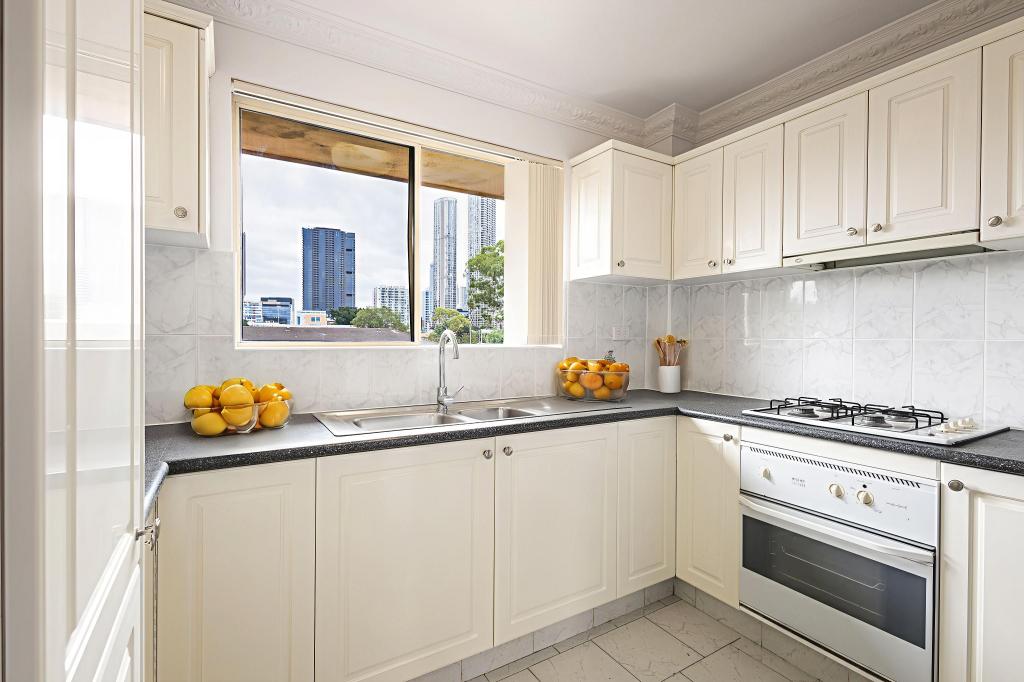 2/175 George St, Parramatta, NSW 2150