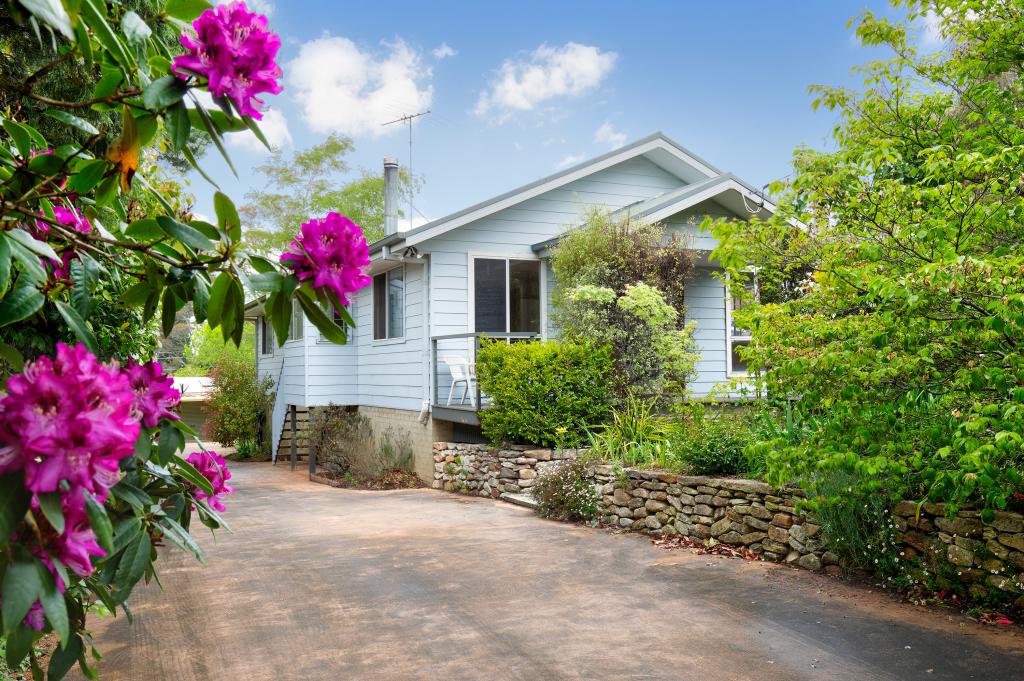 37 Shillington St, Blackheath, NSW 2785