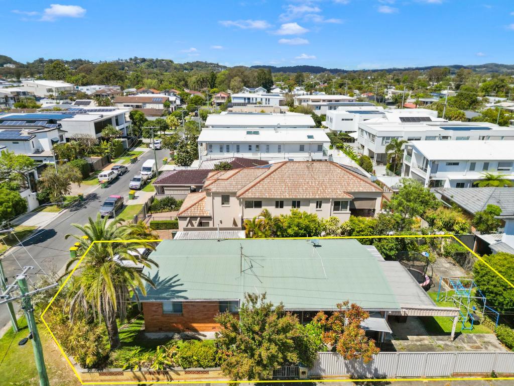 54 Fifth Ave, Palm Beach, QLD 4221