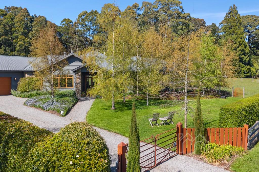 13 Wallaby Jack Rd, Trentham, VIC 3458