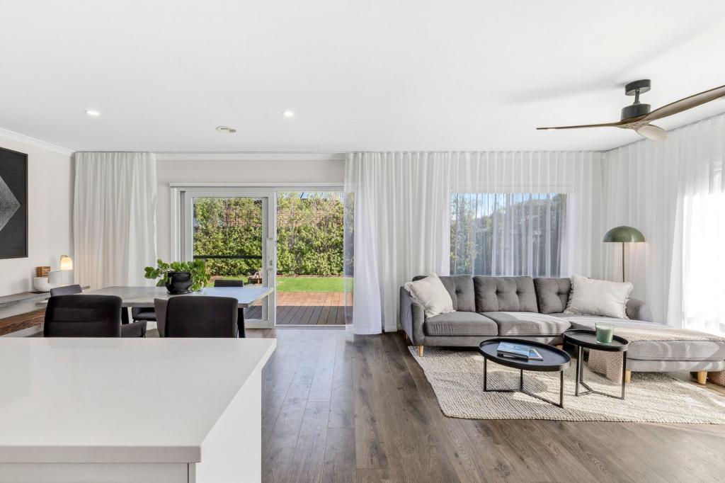 9a Rosella Rd, Torquay, VIC 3228