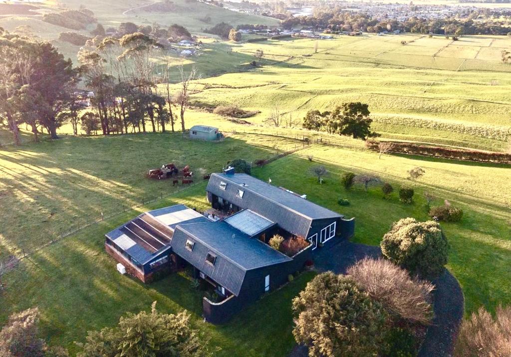 121 Table Cape Rd, Wynyard, TAS 7325