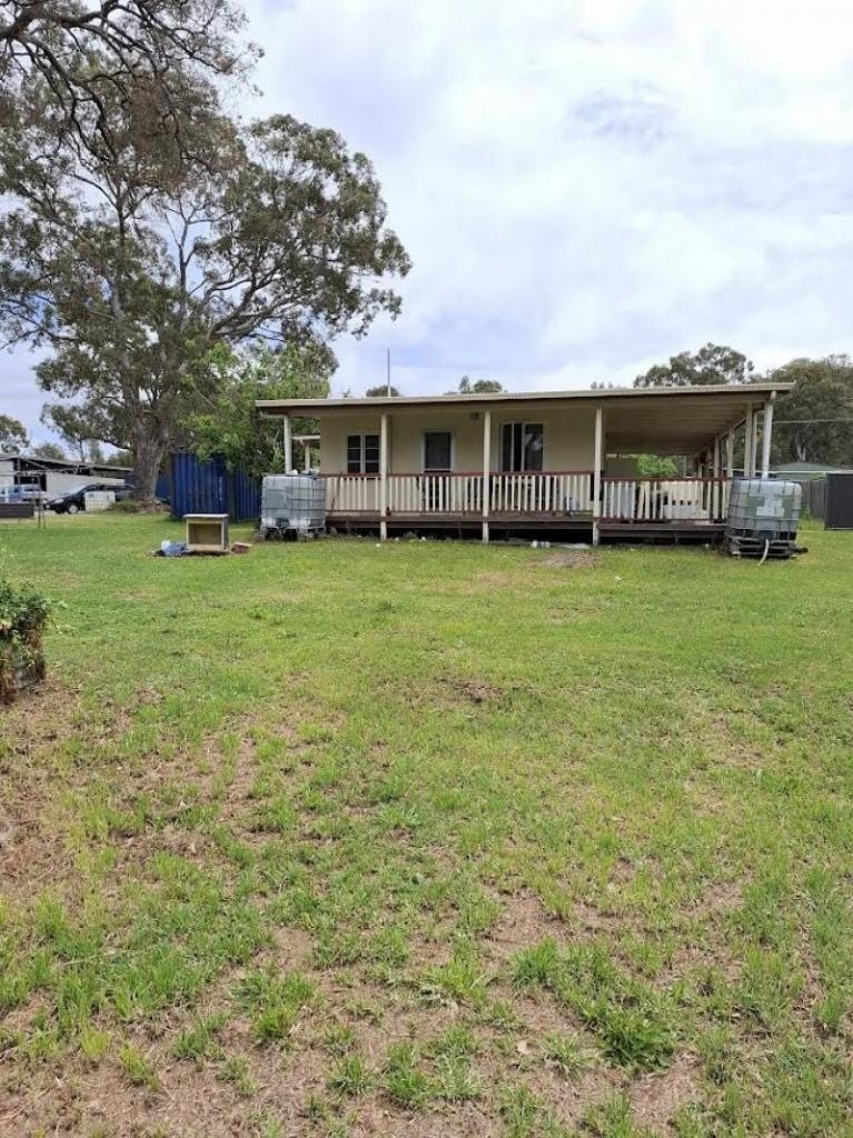 2b Britannia St, Stanthorpe, QLD 4380