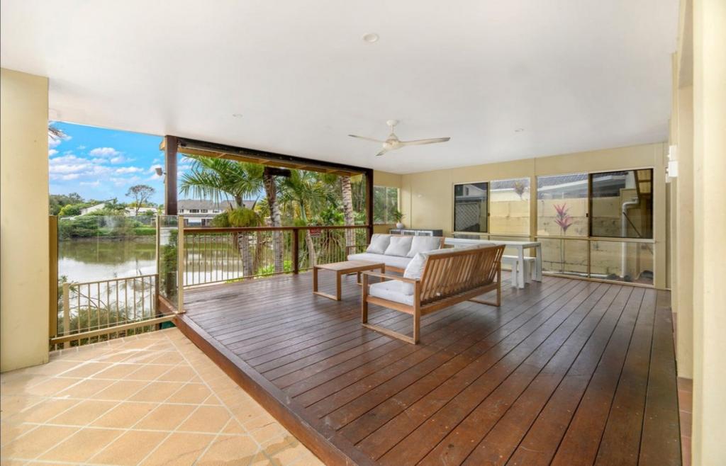 13 Tullamarine Dr, Robina, QLD 4226