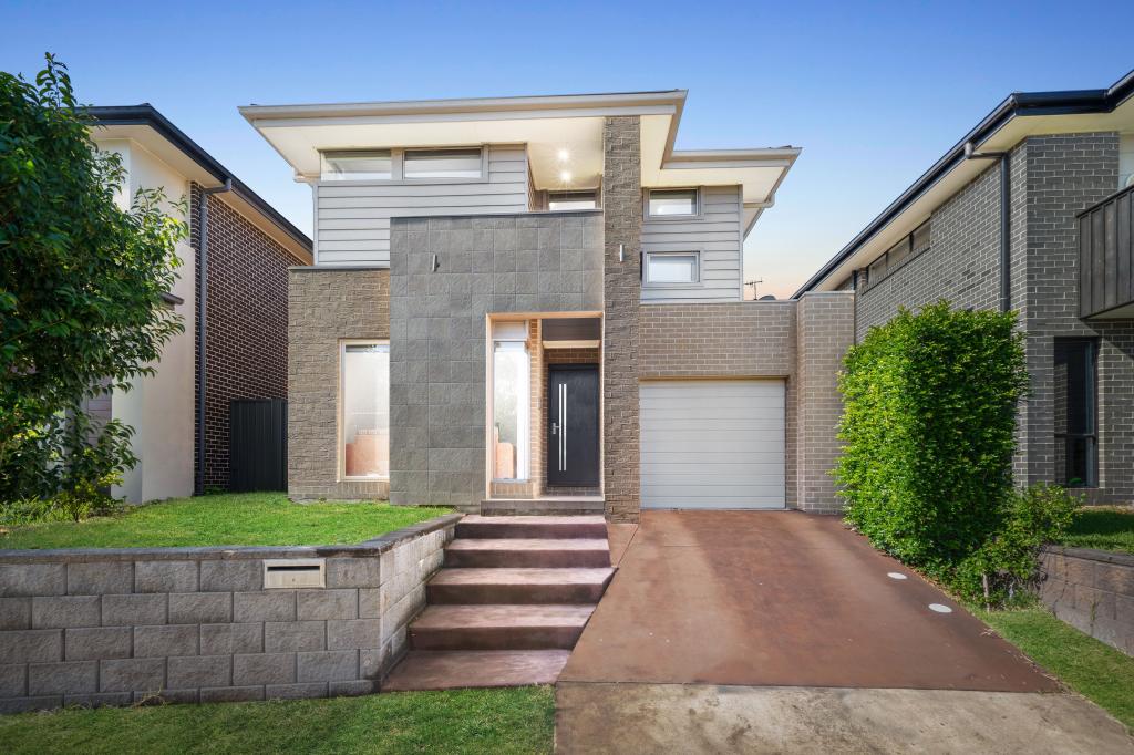 10 Treeview Pl, Glenmore Park, NSW 2745