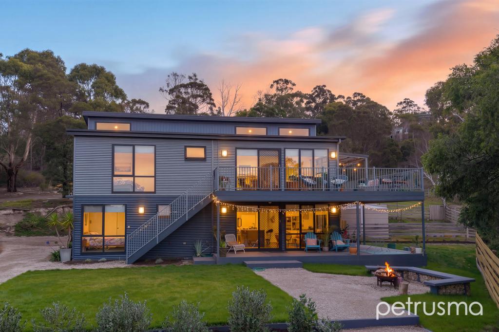 40 Clifton Beach Rd, Clifton Beach, TAS 7020