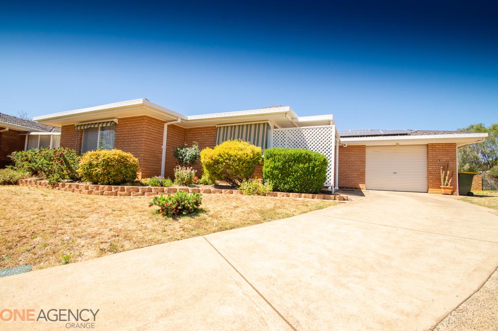 13 Mangowa Cl, Orange, NSW 2800