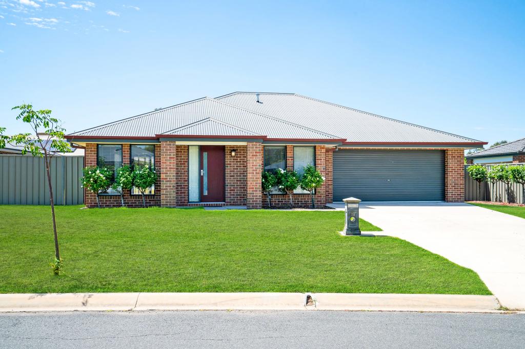 116 Cambridge Dr, Thurgoona, NSW 2640