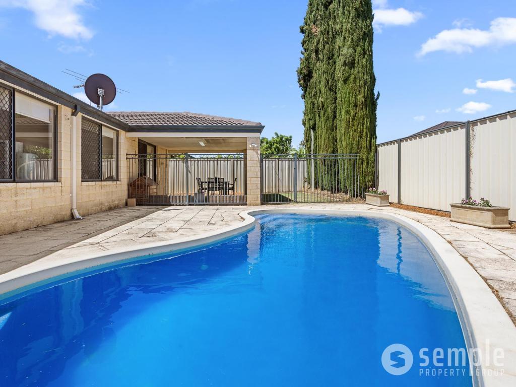 29 Plumwood Ave, Hammond Park, WA 6164