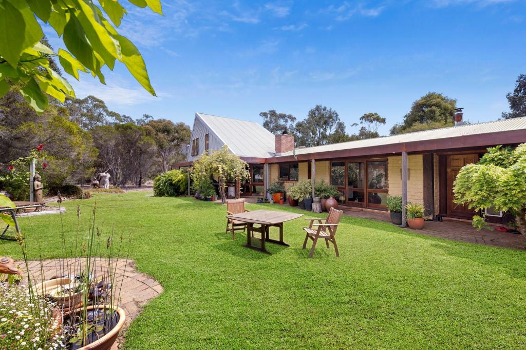 4240 Ararat-Halls Gap Rd, Halls Gap, VIC 3381