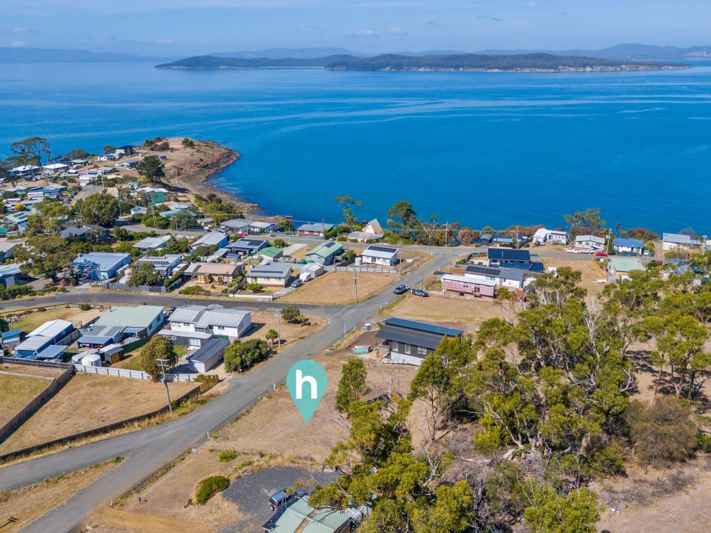 12 Norfolk Cres, Primrose Sands, TAS 7173