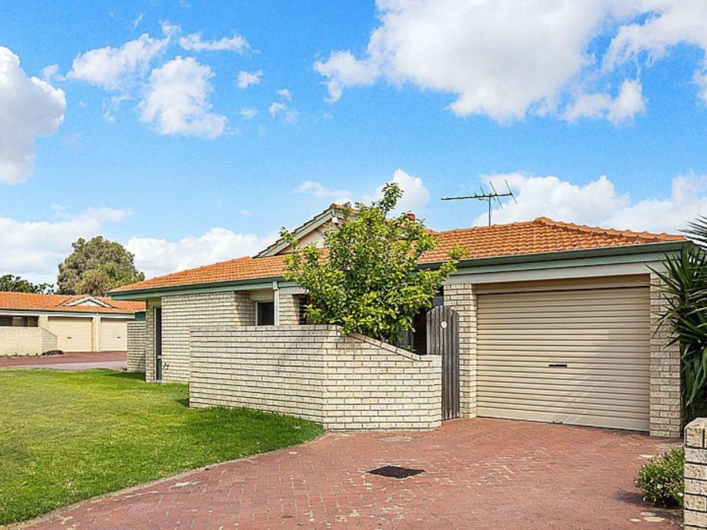 20a Lester Dr, Thornlie, WA 6108