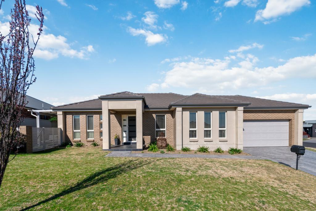 2 Candlebark Cres, Orange, NSW 2800