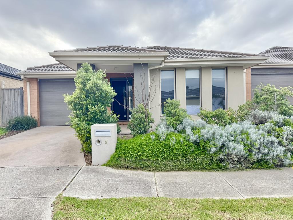5 Aporum Ave, Wyndham Vale, VIC 3024