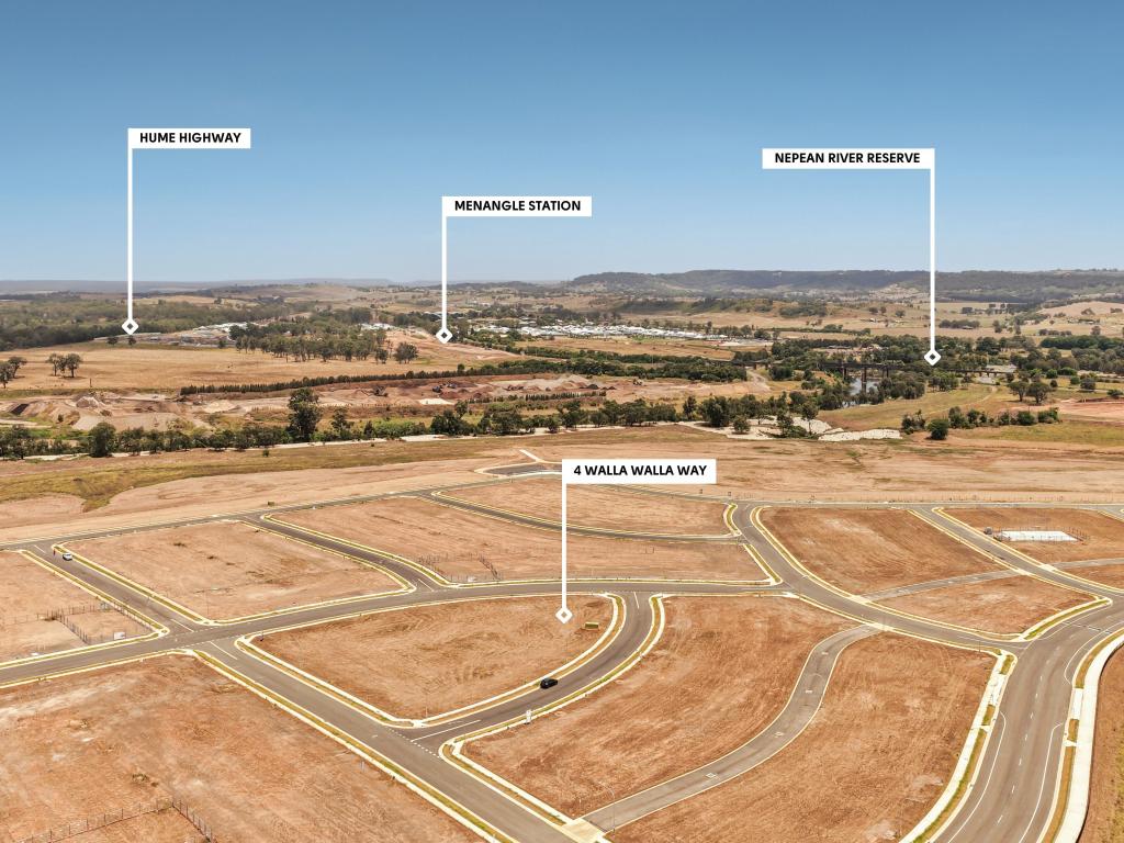4 Walla Walla Way, Menangle Park, NSW 2563