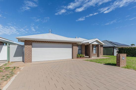 3 BROOK CT, DUBBO, NSW 2830