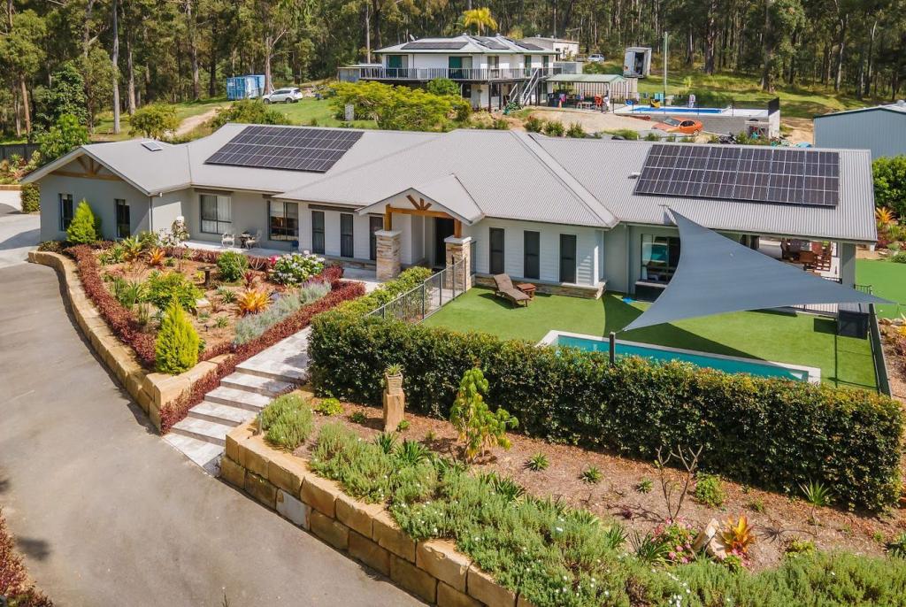 31 Matilda Rd, Gaven, QLD 4211