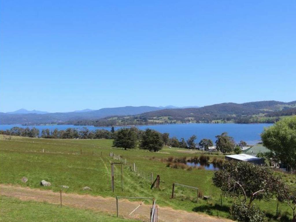 44 Rocky Bay Rd, Deep Bay, TAS 7112