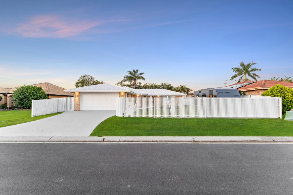 18 Finnegan St, Rothwell, QLD 4022