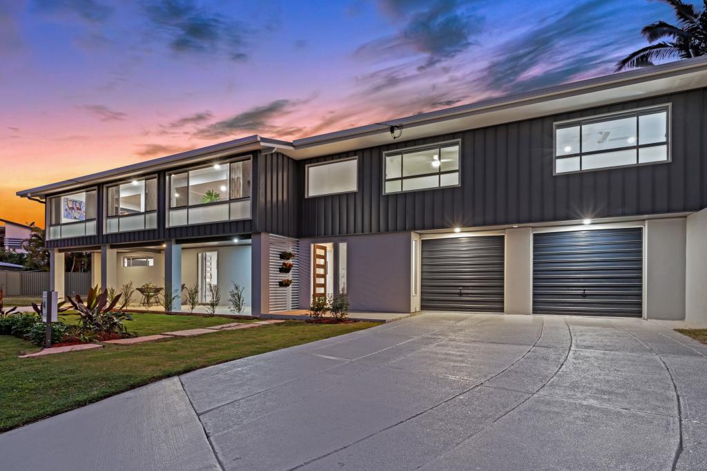 4 Sophia Ave, Biggera Waters, QLD 4216