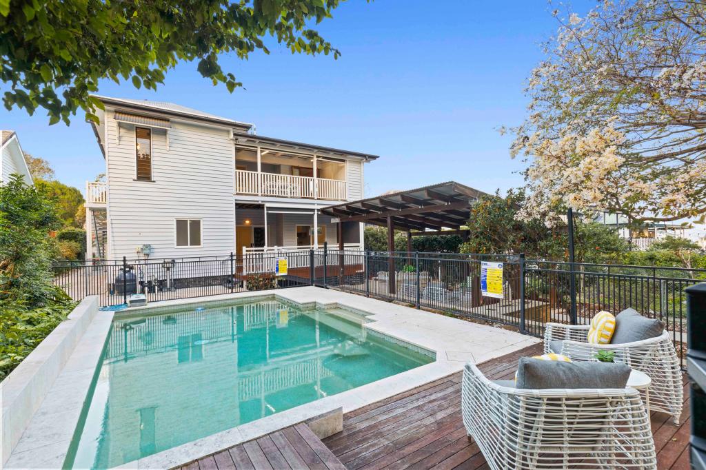 20 Palomar Pde, Wavell Heights, QLD 4012