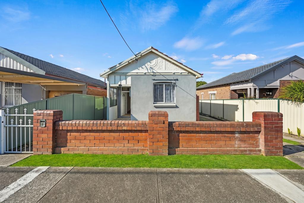 12 Dennis St, Lakemba, NSW 2195