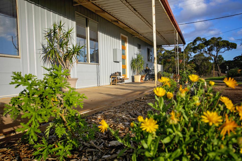 65 Moir Rd, Ravensthorpe, WA 6346