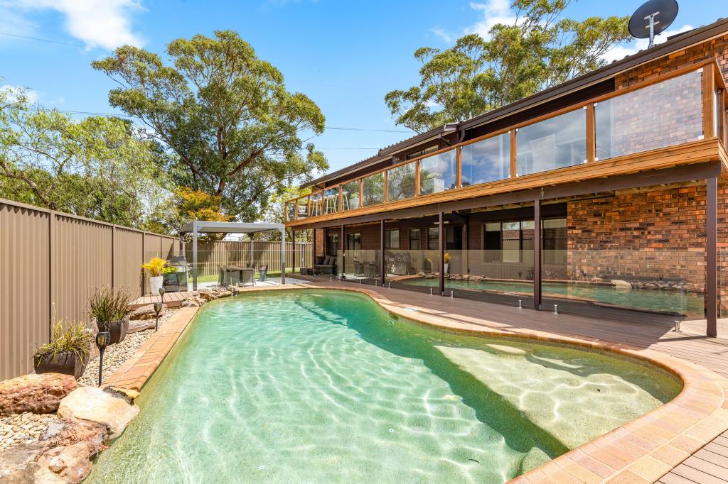 55 Barnes Cres, Menai, NSW 2234