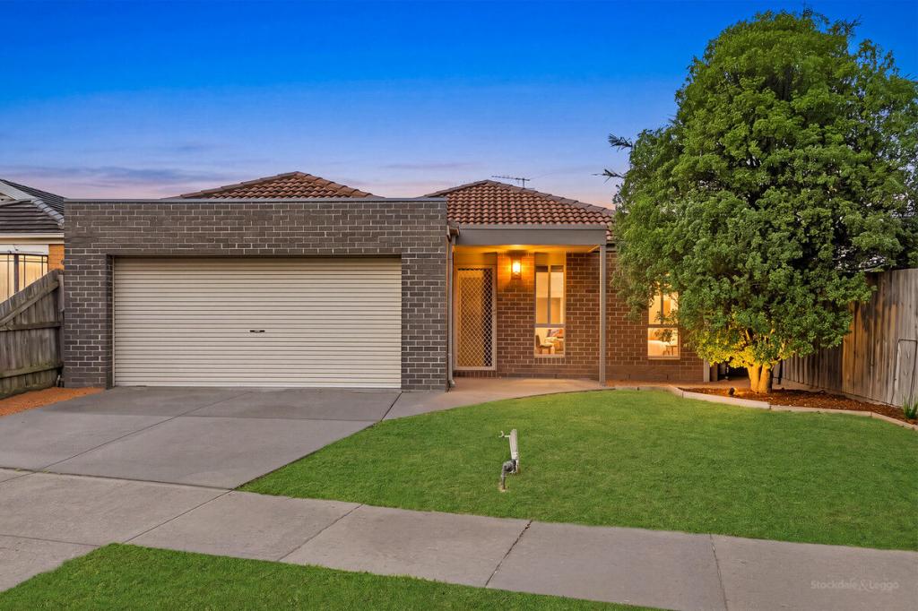 13 GRAND CENTRAL BVD, PAKENHAM, VIC 3810