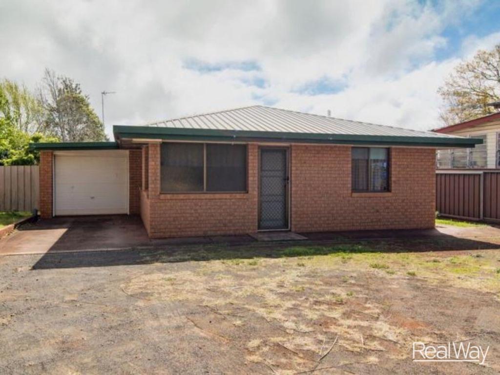 89 Stephen St, Harristown, QLD 4350