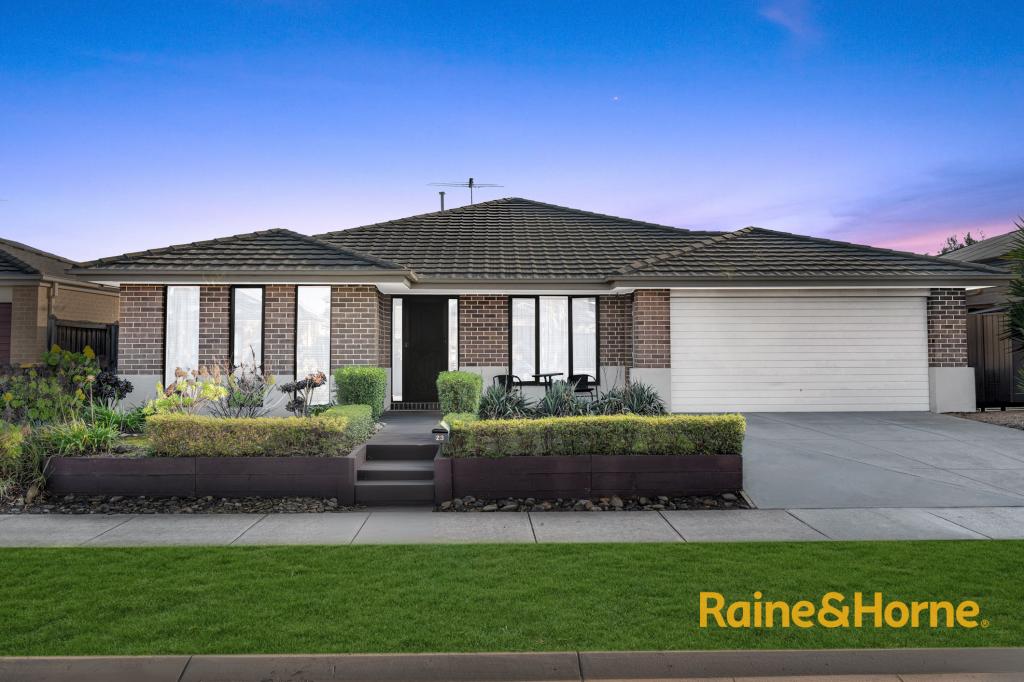 23 MOONAH AVE, BROOKFIELD, VIC 3338