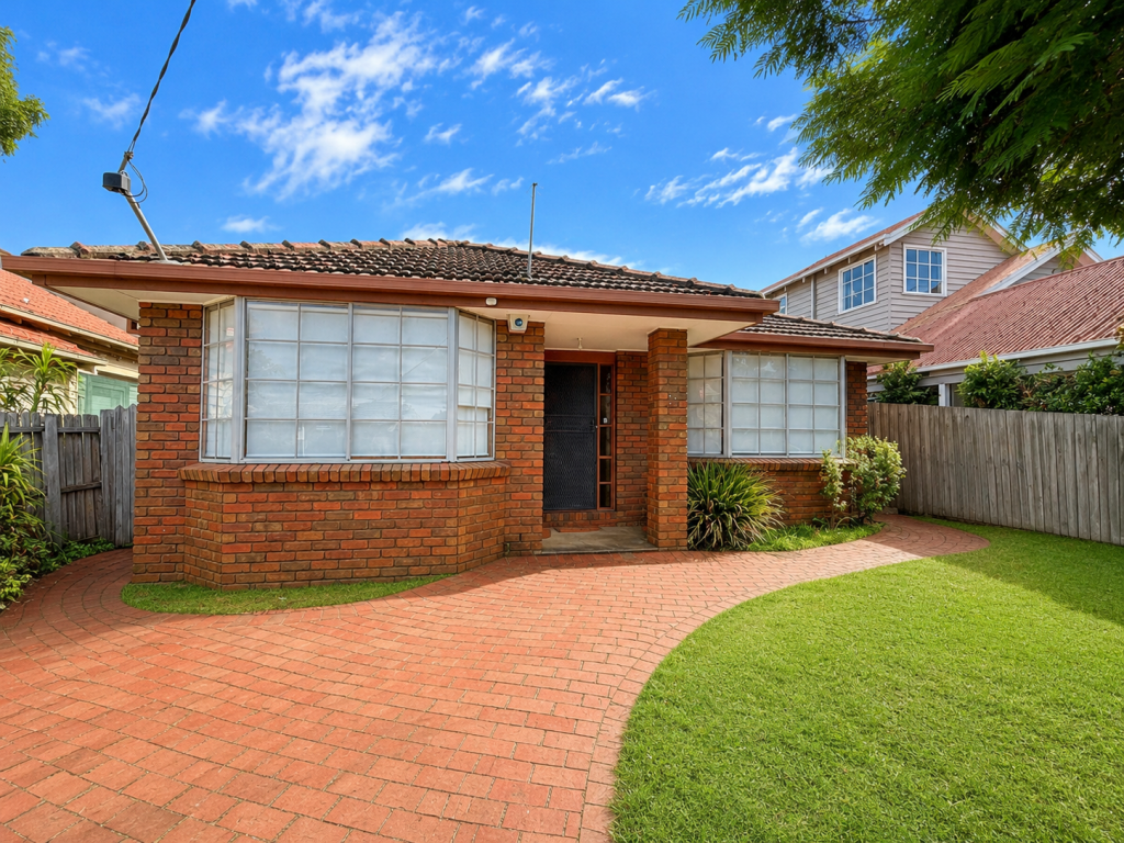 13 Collins St, Essendon, VIC 3040