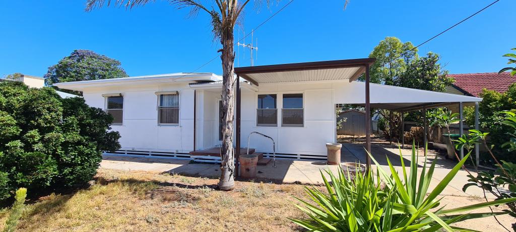 19 Pine Ave, Loxton, SA 5333