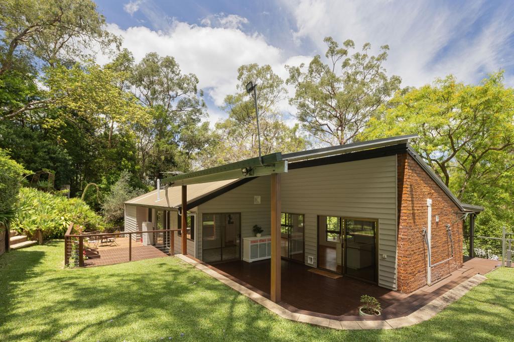 27 Lytham St, Indooroopilly, QLD 4068