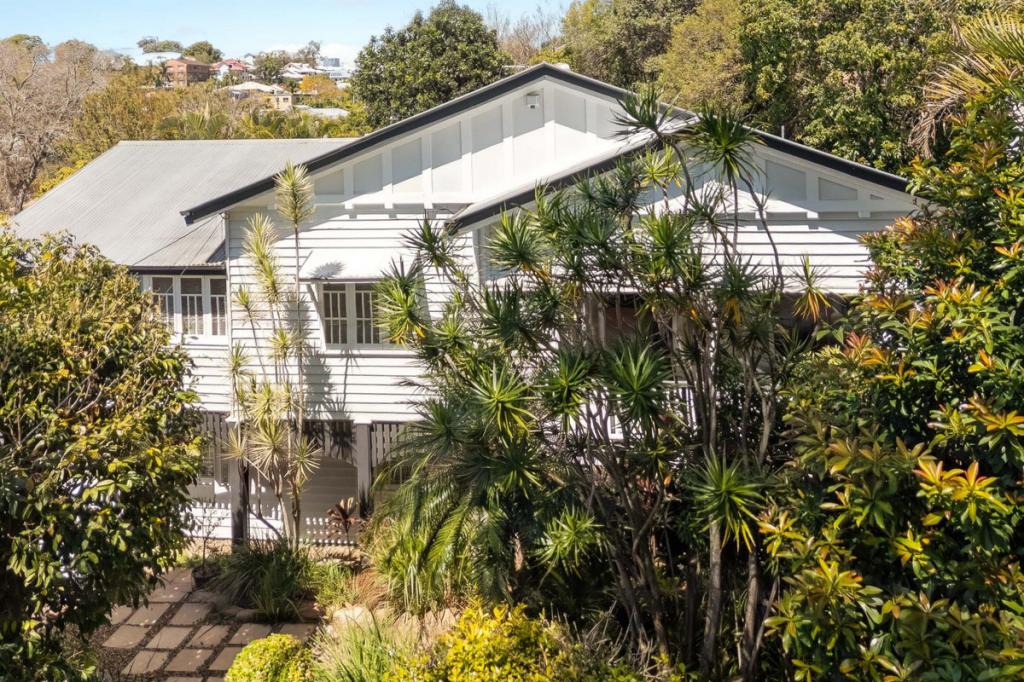 36 Dunsmore St, Kelvin Grove, QLD 4059