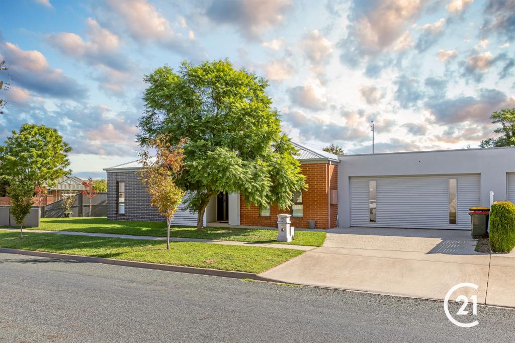 1/1 Jacana Ave, Moama, NSW 2731