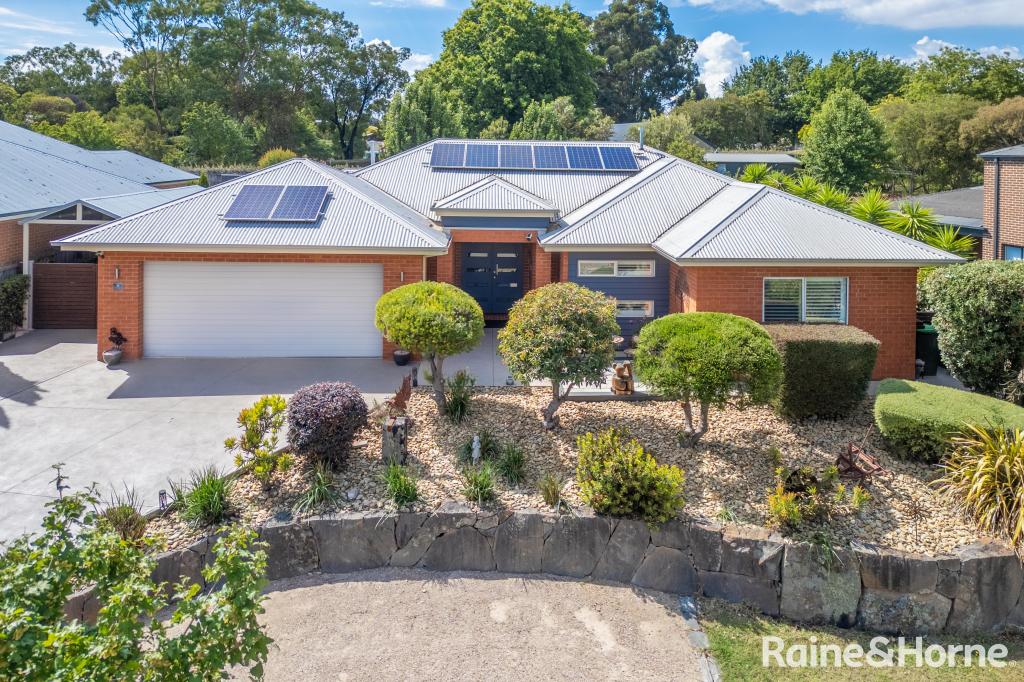 11 Harvard Ct, Gisborne, VIC 3437