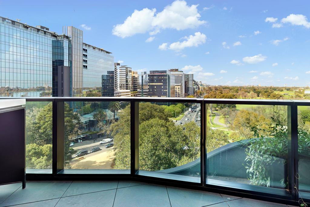 1404/8 Bowen Cres, South Melbourne, VIC 3205