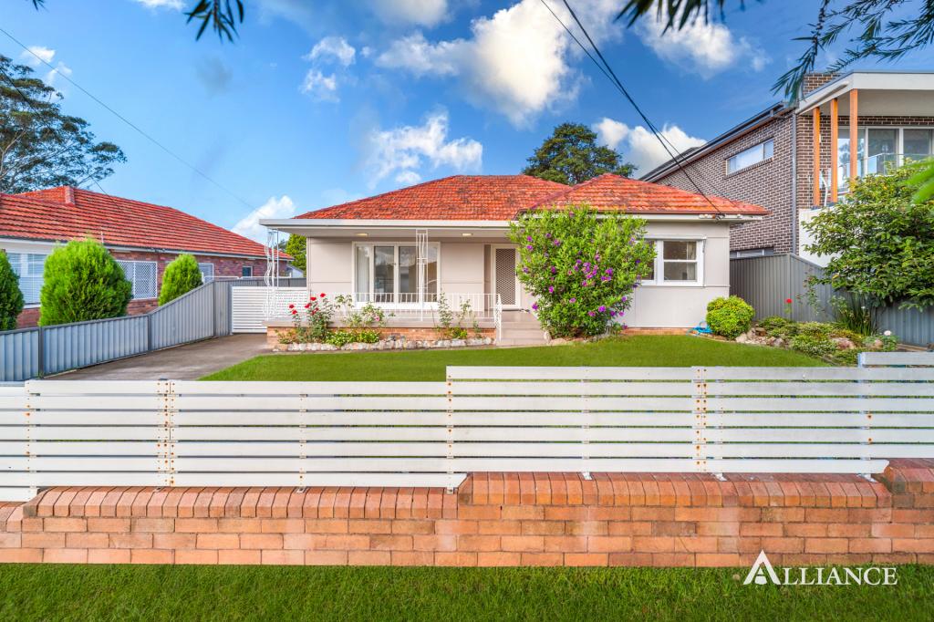 71 Picnic Point Rd, Panania, NSW 2213